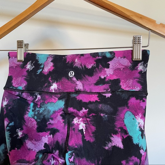 Lululemon Wonder under High rise crop - Picture 3 of 3